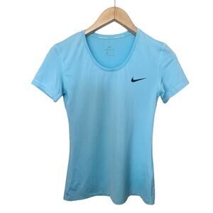 Nike Pro Dri Fit Fitted Shirt Women’s Sz Medium Blue Short Sleeve